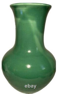 1987 Walter Yovaish New York Large Jade Green Studio Art Pottery Ceramic Vase