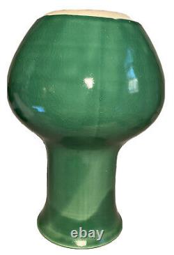 1987 Walter Yovaish New York Large Jade Green Studio Art Pottery Ceramic Vase