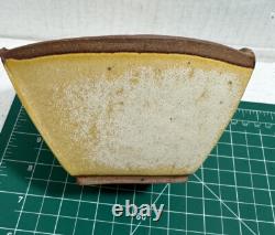 2 Vtg Hayne Bayless Studio Pottery Stoneware Tray Signed Tan Sq. Bowl Rare