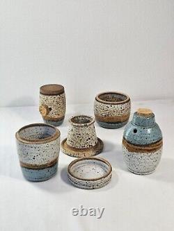 4 Piece Set Of Vintage J Jack Wells Studio Pottery 3 Color Speckled Glaze Signed