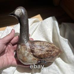 Anderson like Design Vintage Studio Art Pottery Goose Figurine Signed /dated