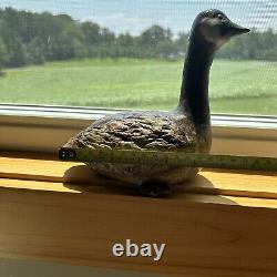 Anderson like Design Vintage Studio Art Pottery Goose Figurine Signed /dated