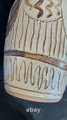 Authentic signed vintage Donald Beaulieu (1950-2019) studio pottery vase
