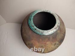 Beautiful Vintage Leslie Mitchell Studio Pottery Raku 13.5 Vase Texas Artist