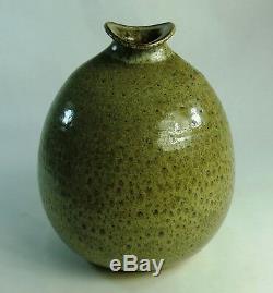 Beautiful Vintage Mid-Century Gerald Patrick Studio Art Pottery Vase