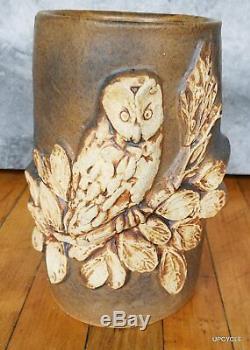 Bernard Rooke vintage Mid Century Modern Brutalist studio pottery OWL vase