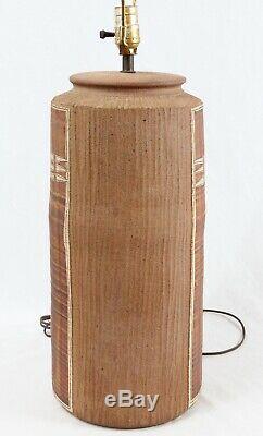 Bob Sakoda 1981 Studio Pottery Incised Vintage Table Lamp Danish Modern