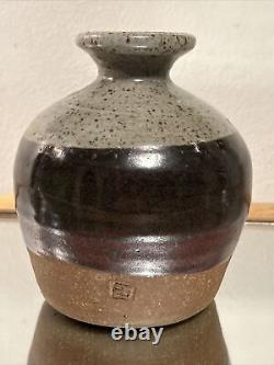 Byron Temple Vintage Studio Art Pottery Brown Vase
