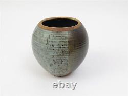 California Pottery Oscar Bucher Mid Century Ceramic Studio Art Pottery Vase 7.5