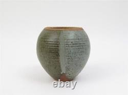 California Pottery Oscar Bucher Mid Century Ceramic Studio Art Pottery Vase 7.5