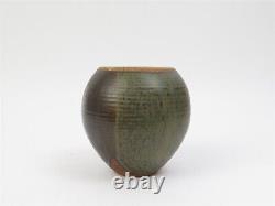 California Pottery Oscar Bucher Mid Century Ceramic Studio Art Pottery Vase 7.5