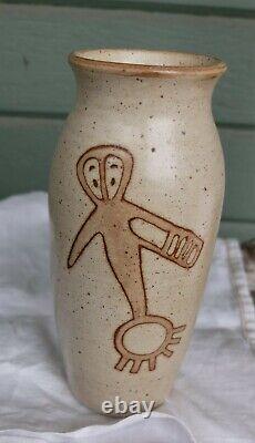 Canada Jay Cryderman Penticton Studio Pottery Modern Folk Art Abstract Vase