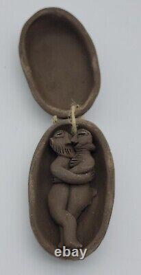 Ceramic Clay Art Mid-Century Gothic Couple Love Marriage Sumer