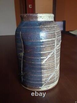 Dan Ishler Vintage Unique Brutalist Japonesque Art Pottery Mid Century Vase