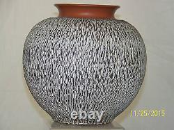 Eckhardt & Engler Studio Art Pottery Terracotta Die Rinde Mid Century Vase