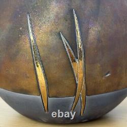 Giusti Studio Art Raku Pottery Egret Flying Globe Vase circa 1990 Vintage