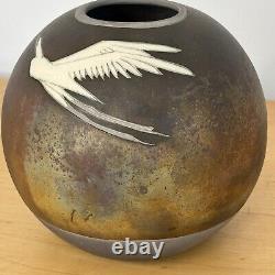 Giusti Studio Art Raku Pottery Egret Flying Globe Vase circa 1990 Vintage