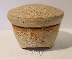 Guillermo Cuellar Vintage Studio Pottery Covered Box, Marked, Warren Mackenzie