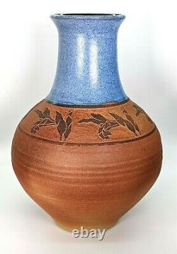 Impressive 11 ¾ Tall Australian Terracotta & Glazed Studio Art Pottery Vase