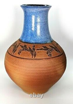 Impressive 11 ¾ Tall Australian Terracotta & Glazed Studio Art Pottery Vase