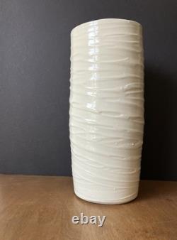 Isabelle Soule studio pottery 9 3/8 tall vase vintage art unusual white NW