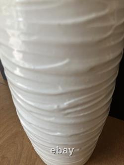 Isabelle Soule studio pottery 9 3/8 tall vase vintage art unusual white NW