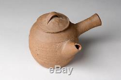 JANET LEACH St Ives Pottery teapot. Vintage Studio Ceramics
