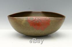 Japanese Vintage Studio Art Pottery Tri-Corner Bowl Hand Painted Signed