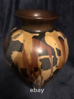 Jesus Rivas Vintage Chulacanas Modernist Abstract Pottery Vase 8 Peru Signed