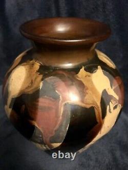 Jesus Rivas Vintage Chulacanas Modernist Abstract Pottery Vase 8 Peru Signed