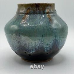 Joel Edwards RARE Vintage Studio Handmade Blue Glaze Art Pottery Round Vase 6H