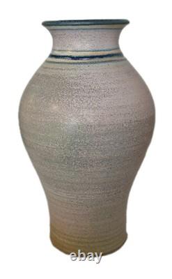 John Preschutti Signed Hand Turned Studio Art Pottery Iridescent Vase 9 Vtg