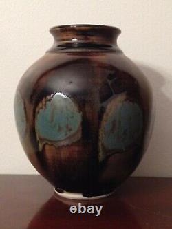 Kiyo Yano California Studio Art Pottery Turquoise Drip Glaze Vase Signed