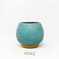 Kjeld Erica Deichmann Studio Art Pottery Vase Green Glaze New Brunswick Vintage