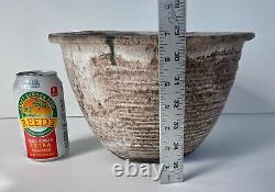 LARGE! Vintage Lee & Pup MCCARTY Pottery NUTMEG Bowl McCartys Mc Carty