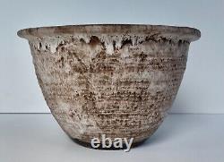 LARGE! Vintage Lee & Pup MCCARTY Pottery NUTMEG Bowl McCartys Mc Carty