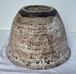 LARGE! Vintage Lee & Pup MCCARTY Pottery NUTMEG Bowl McCartys Mc Carty