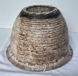 LARGE! Vintage Lee & Pup MCCARTY Pottery NUTMEG Bowl McCartys Mc Carty