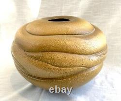 Large Vintage Randy Brodnax Studio Art Pottery Bowl/Pot Brown