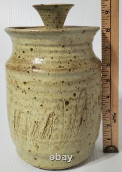 Late 1970's Studio Pottery Canister New Mexico Artist Elizabeth Birge