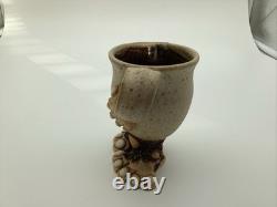 Lee Sievers Signed Art Pottery Foot Mug Cup 4 Sculpted Feet Hand Handle Vintage