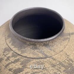 Leslie Jay Orenstein Studio Pottery Raku Round Vase Large 10.5h Chicago Vintage