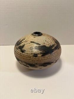 MCM Vivika & Otto Heino Weedpot Signed Vase Vintage Studio Pottery