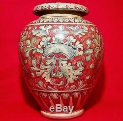 Magnanelli Gubbio vtg italian art studio pottery urn crown coat of arms vase pot