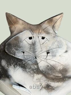 Mary Gates Dewey Studio Pottery Sitting Fat Cat Sculpture 1992 Large 13x13 Vtg