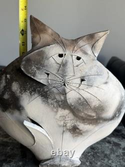 Mary Gates Dewey Studio Pottery Sitting Fat Cat Sculpture 1992 Large 13x13 Vtg
