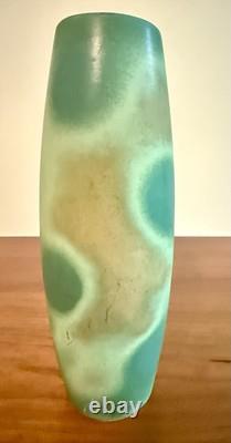 Mid Century Modern Paul Heroux Style Art Pottery Lava Glaze Green Studio Vase