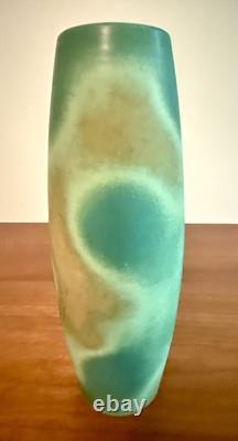 Mid Century Modern Paul Heroux Style Art Pottery Lava Glaze Green Studio Vase