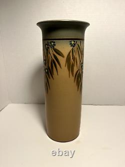 Original William Crutchfield Studio Art Pottery Vintage Vase Signed 11.5