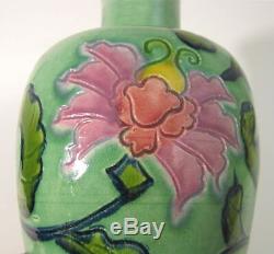 RARE Vintage AWAJI Signed Japanese Studio Art Pottery 8.5 Vase Incised Flowers